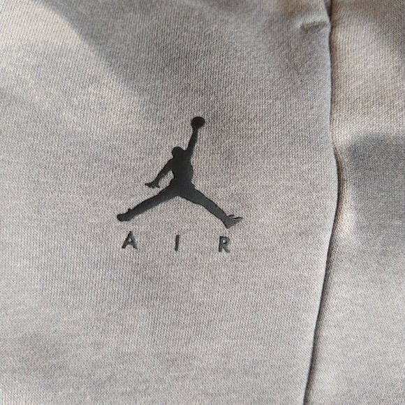 Jordan Camo Retro 5 (P51) Joggers (2017) - Picture 4 of 9